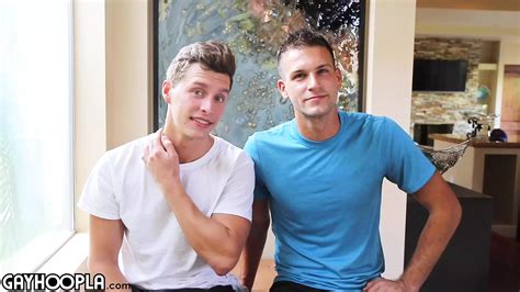 Vidéos porno Gay Version intégrale xHamster