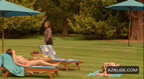 FRIENDS CROCODILES NUDE SCENES AZNude