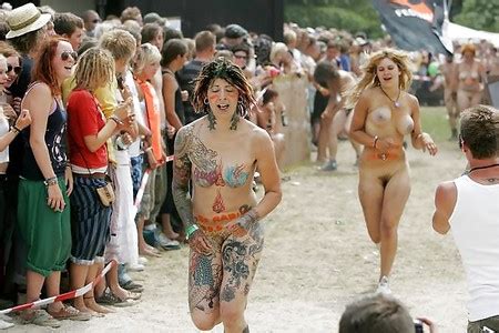 Roskilde Nude Run 2005 15 Pics XHamster