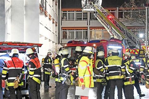 Brand In M Nchner Altenheim Bewohnerin Stirbt In Ihrem Zimmer