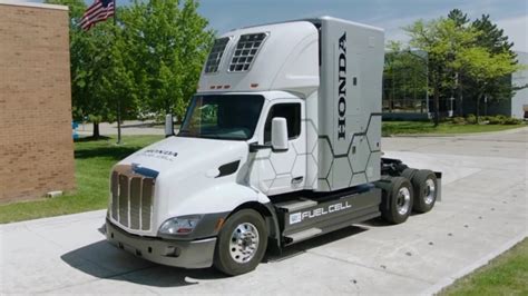 Honda Debuting Class Hydrogen Fuel Cell Truck Concept At Act Expo