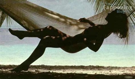 Andrea Larronge Nude Photos TheFappening