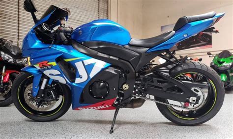 2016 Suzuki GSXR 1000 Special Edition 7500 Miles AK Motors