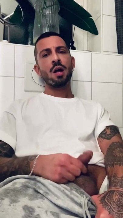 Denis Mal Wieder Geil Free Gay Handjob Porn 34 XHamster