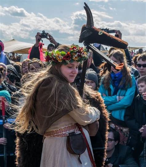 Rękawka, a Slavic spring festival in Kraków – Lamus Dworski Eastern ...