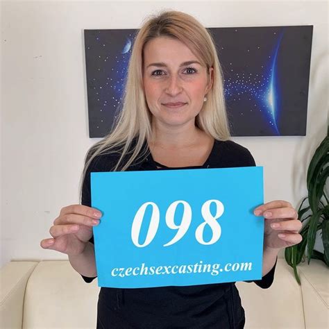 Mils Model Showed Her Wet Hungry Pussy Porn F6 XHamster XHamster