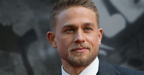 Charlie Hunnam Height, Age, Bio - Creeto