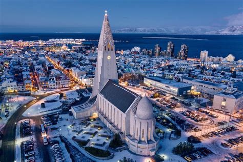 There’s a Reason, No Matter the Season, Your IG Feed Is Full of Iceland