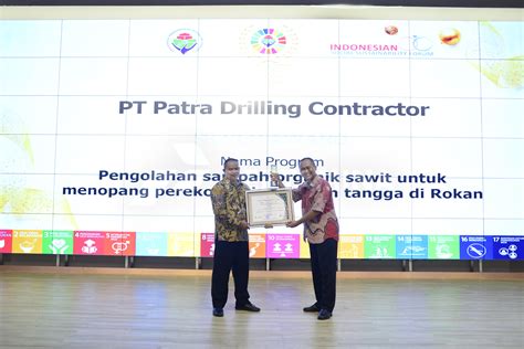 Program Csr Pt Patra Drilling Contractor Raih Penghargaan Kemendes Pdtt