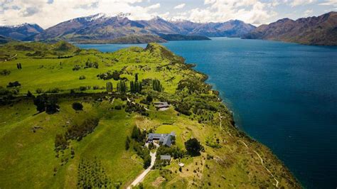 Luxury Lodges of New Zealand