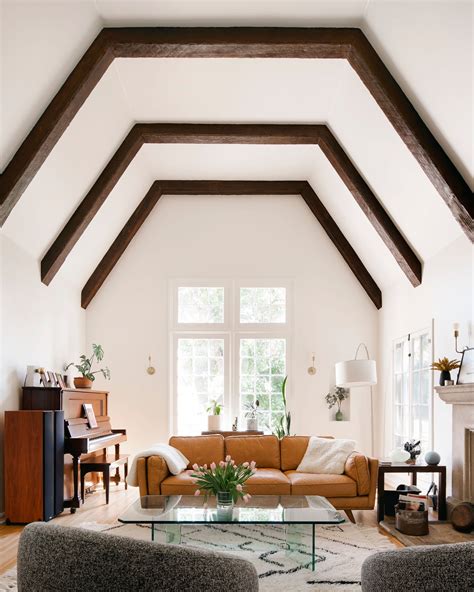 A Dated and Tired Tudor-Style House in Los Angeles Is Transformed into ...