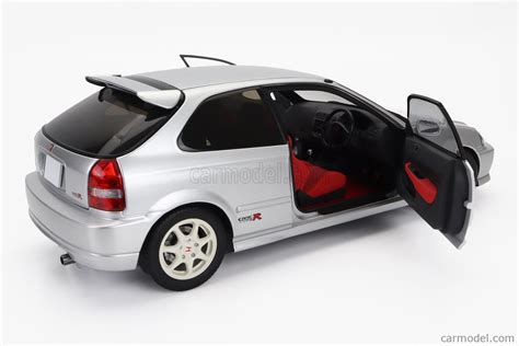 Motorhelix M85004 Scale 1 18 Honda Civic Ek9 Type R With Engine And Accessories 1999 Vogue