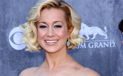 Kellie Pickler’s Net Worth: From Idol Stage to Smart Career Moves