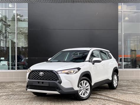 Toyota Corolla Cross: выяснял, стоит ли японский кроссовер своих денег ...