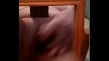 masturbándose con calabacín XVIDEOS