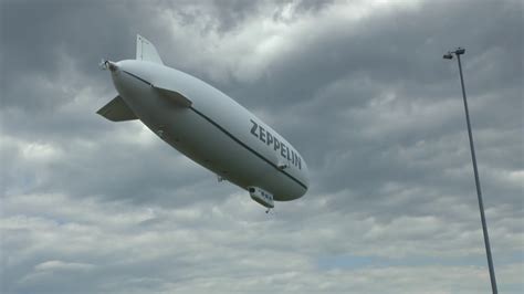 Zeppelin Landung Am Messegel Nde Friedrichshafen Youtube