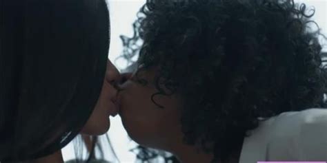 Gizelle Blanco Enjoys When She Starts Licking Kit Mercer Pussy Tnaflix