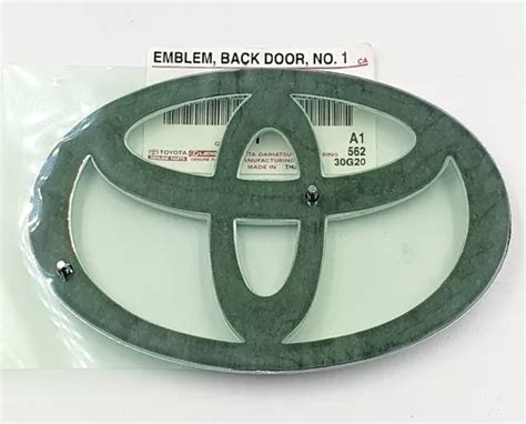 Emblema Logo Toyota Para Compuerta Fortuner Original En Venta En