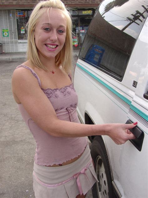 Hot Blonde Babe Getting Fucked In Group Sex Porn Pictures Xxx Photos Sex Images Pictoa