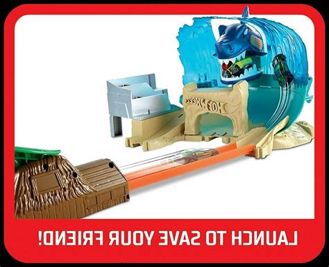 Hot Wheels City Shark Beach Battle Play Set
