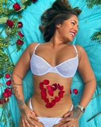 INSTA Malin Andersson Wears Lingerie 4 20 21 Phun Org Forum