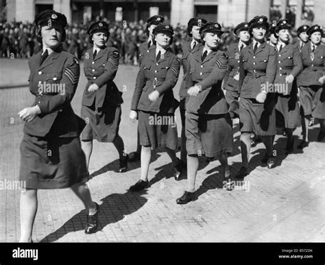 World War Ii Women The Waafs Mar Past Girls Of The Waaf Mar