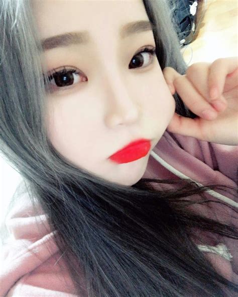 Korean Girl Ulzzang Selca Belleza Coreana Coreanas Moda Coreana