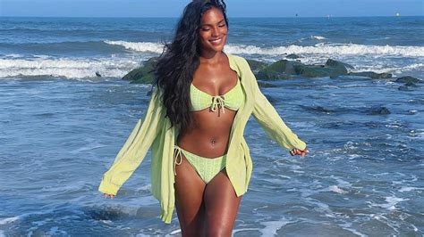 Slippery Sunny Bikini Dump Ft Ahnest Monet McMichael