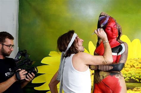 Naughty Optical Illusion Features Nude Woman Can You Spot Her