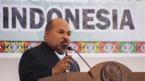 Sosok Lukas Enembe Gubernur Papua Yang Ditangkap KPK Karena Dugaan