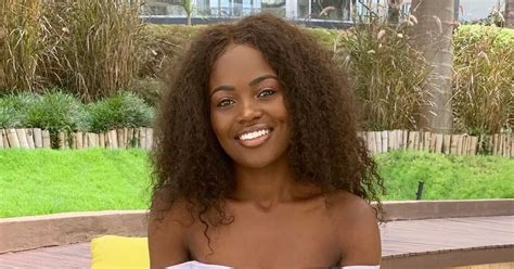 Asos Bikini Ad Has Shoppers Distracted By Model Holding Peculiar Prop Choice The Mirror