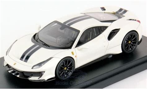 Miniature Ferrari 488 1 43 Look Smart Pista Blanche Voiture Miniature