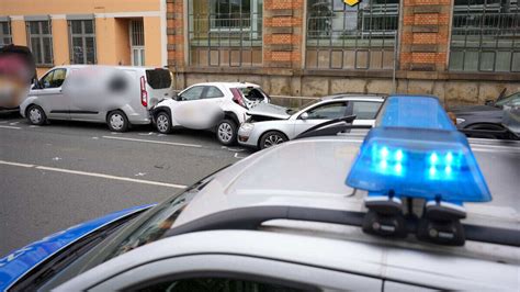 Schwerer Unfall In Dresden Mehrere Verletzte Radio Dresden