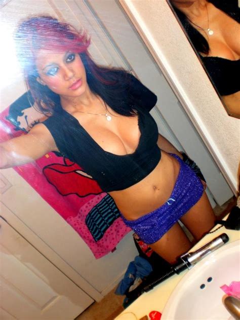 Candid Hot Girls Sexy Beautiful Facebook Girls