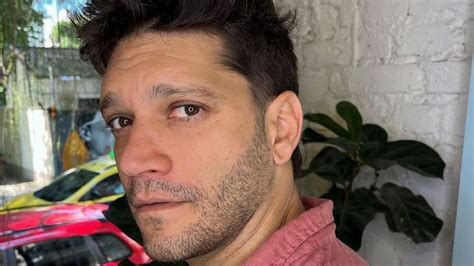 Armando Babaioff Explica Por Que Não Tem Casa Dinheiro Que Ganhei