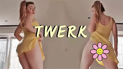 Big Ass Wet Pussy Girl Shake Big Ass And Tits Very Hard XHamster