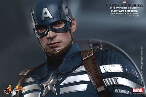 Hot Toys lança duas figuras de ação de luxo do Capitão América CineFreak