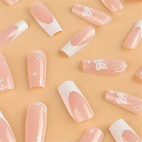 New Pc Luxury Glossy Long Coffin Nude False Nails With White Pearls Butterfly White Coffin