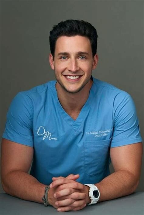 Is Doctor Mike Gay Dr Mike Dr Mike Varshavski Mike Varshavski