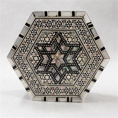 Mother Of Pearl Inlay Mosaic Box