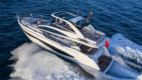 Sea Trial And Review Of The Pearl 62 Motoryacht Power Motoryacht