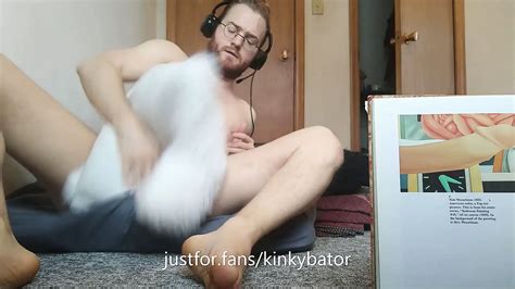 Horny Goon With Hot Ass And Big Cock Humps Soft Pillow American Gay Amateur Porn XHamster