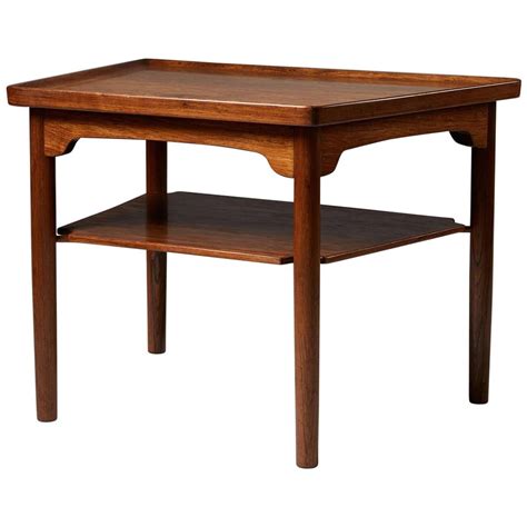 Linear Occasional Table At 1stdibs