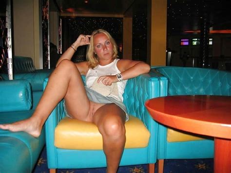 Hot Amateur Wives Flashing Porn Pictures Xxx Photos Sex Images Page Pictoa