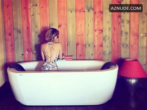 Euridice Axen Nude And Sexy Photo Collection AZNude