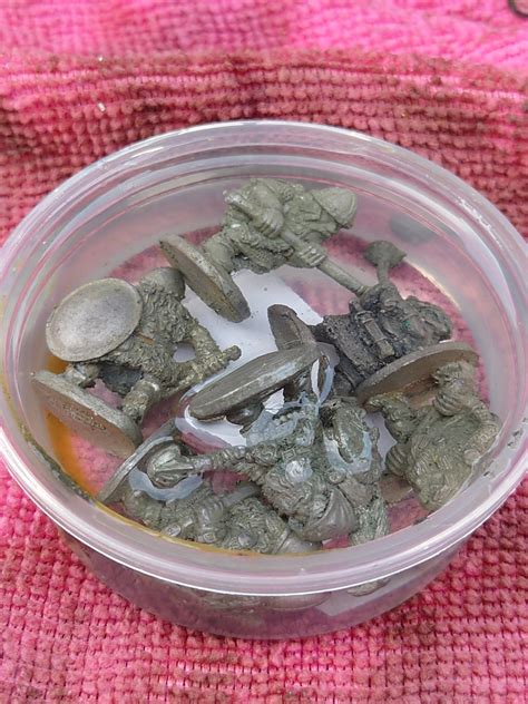 iron mitten: Preventing Lead Rot