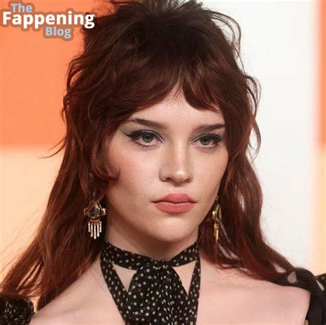 Sophie Thatcher Soapy T Nude Leaks OnlyFans Photo TheFappening