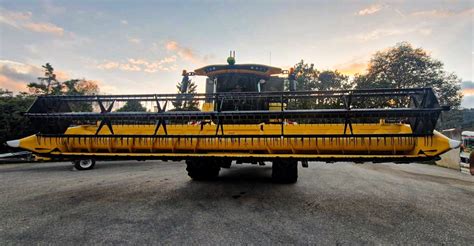 Neues New Holland Schneidwerk Landtechnik Villach