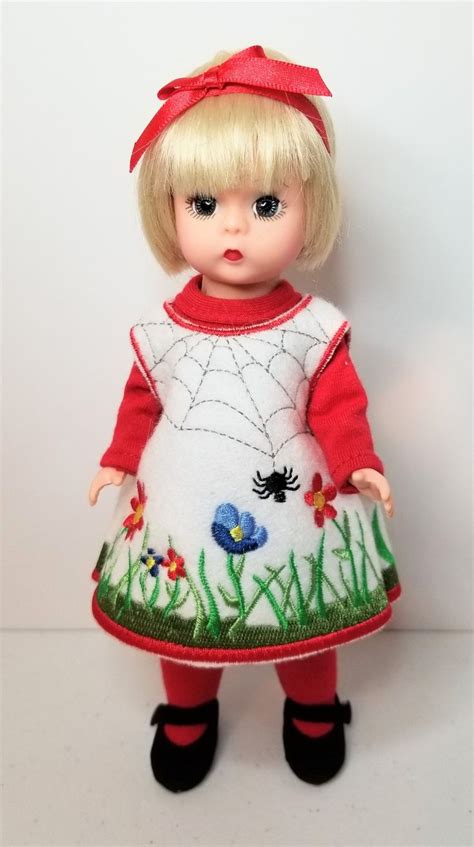 ปกพนโดย VictoriasByTheSea on Etsy ใน Madame Alexander Clothing Nude Dolls for Sale