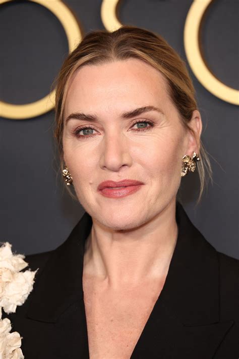 Kate Winslet At The Th Annual Governors Awards Celebmafia